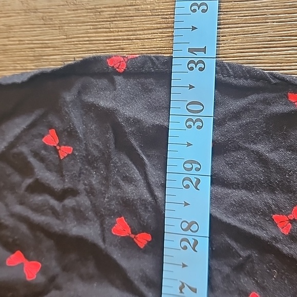 Torrid Twill Tie Neck Peasant Top sz 3 (22-24) - Picture 9 of 16